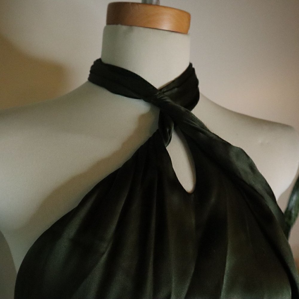 Alice + Olivia Olive Green Keyhole Halter Dress - Picture 10 of 13